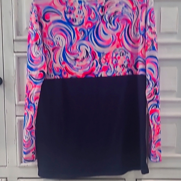 Lilly pulitzer finn top - Picture 3 of 3